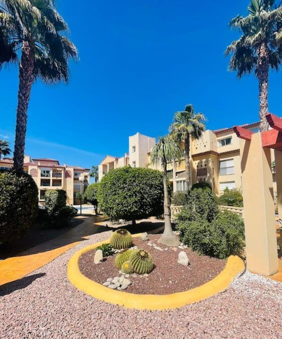 Beautiful 1 Bedroom Apartment In Albir El Albir Extérieur photo
