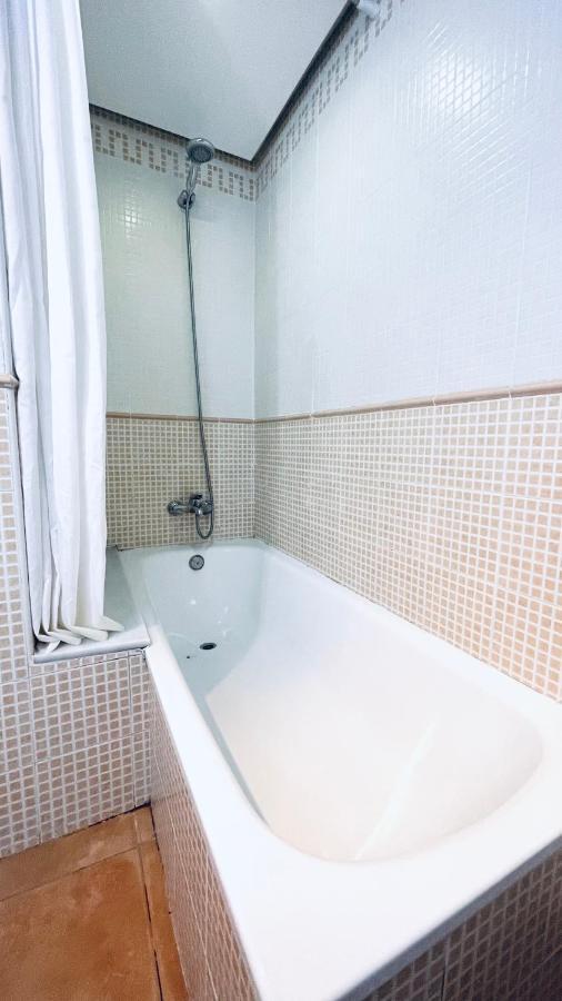 Beautiful 1 Bedroom Apartment In Albir El Albir Extérieur photo